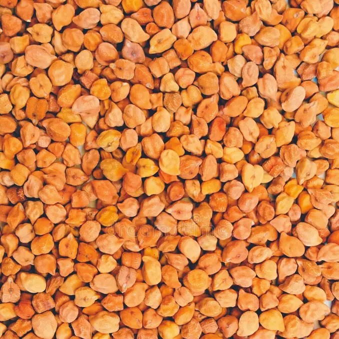 Our Chick Peas are among the largest desi chickpeas available in India, Grown Without Chemical to Deliver superior nutrition and an authentic, flavor-rich taste, The sharp pointed structure, rugged and shrink outer surface along with hard and high dense inner part is the "Exhibit a differentiated identity."